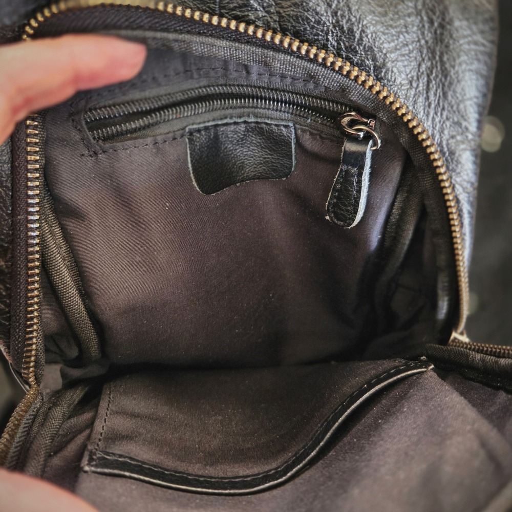 Leather Sling Bag Black Crossbody Chest Pack Travel Shoulder Sling Backpack Mens - Picture 5 of 7